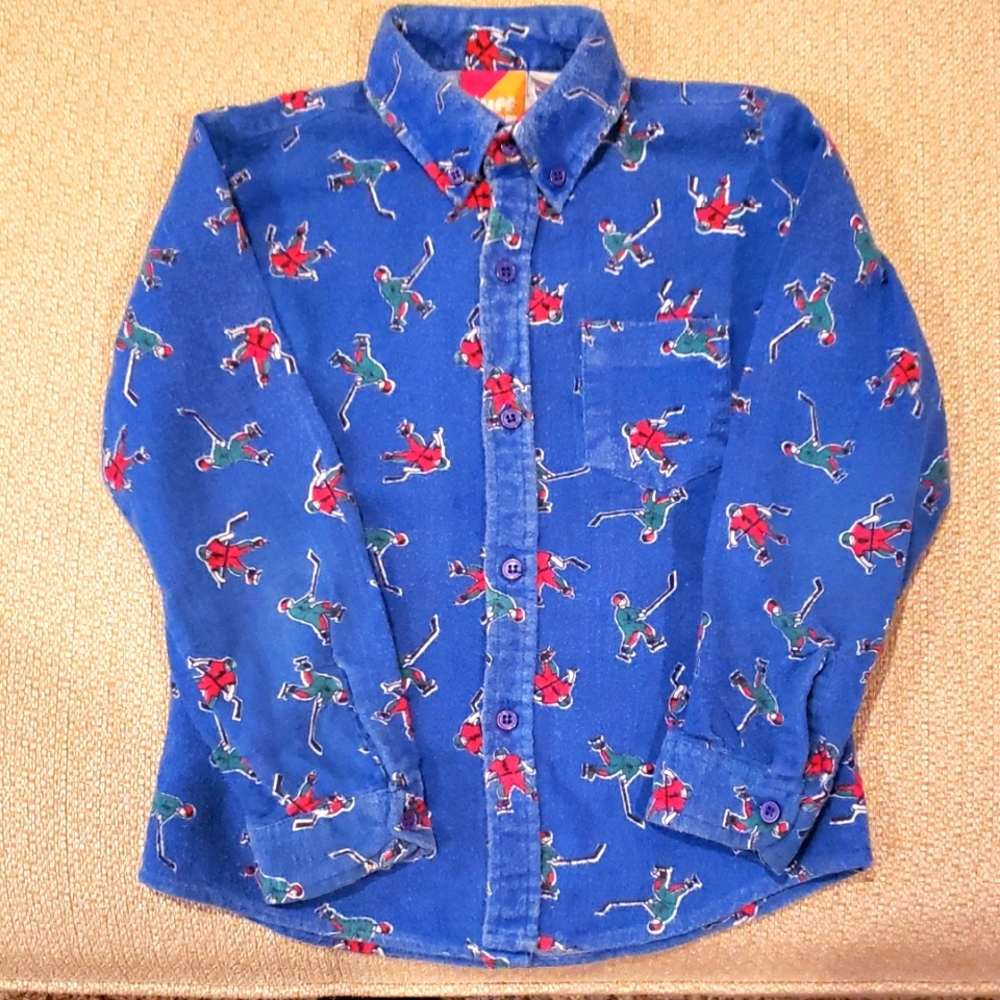Kids Blue Hockey Players Patterned Shirt